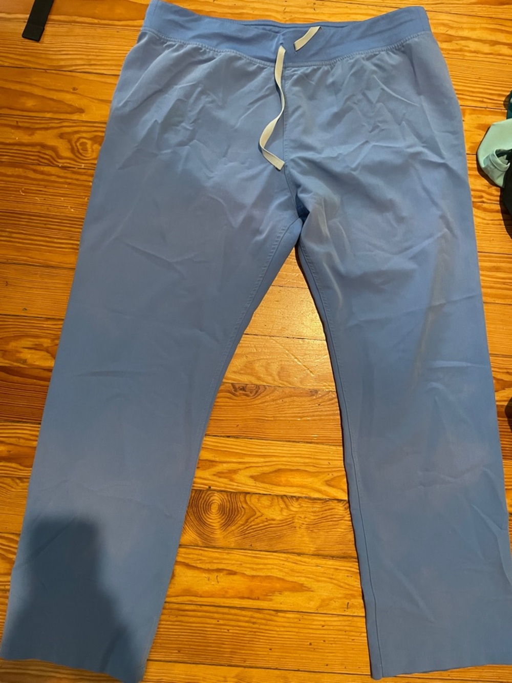 Figs Straight Leg Scrub Pants in Sky Blue